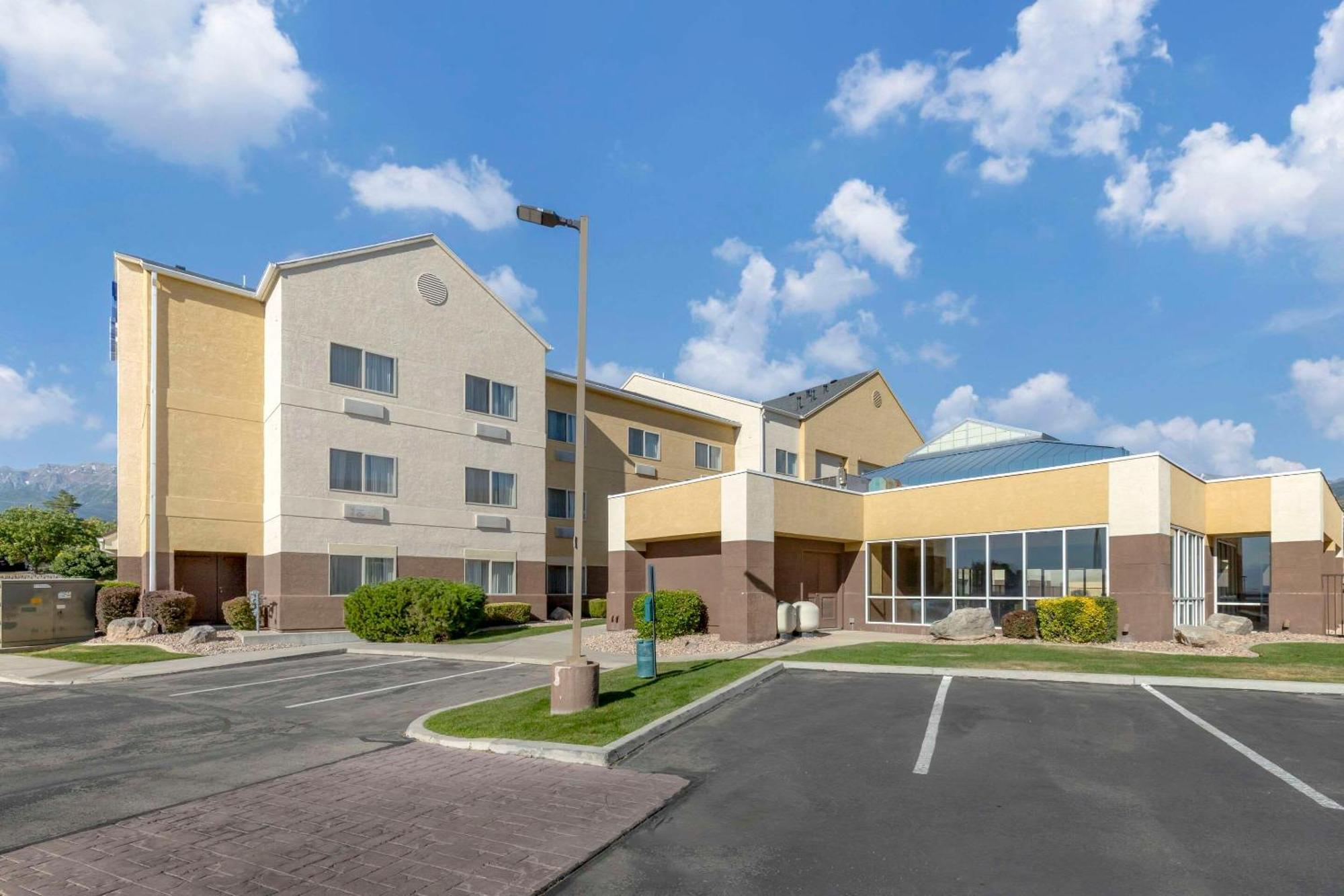 Comfort Inn & Suites Orem - Provo Exterior foto